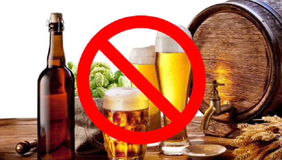 Rượu, bia, thuốc lá gây khó khăn cho quá trình phục hồi môi