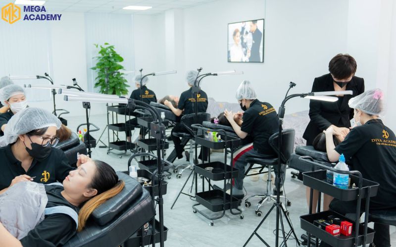 Top 5 địa chỉ dạy học quản lý spa Nha Trang, Khánh Hòa uy tín Học viên được đào tạo bởi chuyên gia tư vấn spa