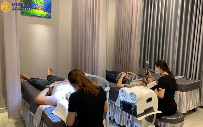 Top địa chỉ dạy học gội đầu dưỡng sinh Quảng Trị chất lượng Kelley Spa & Beauty cam kết về chất lượng tay nghề cho học viên