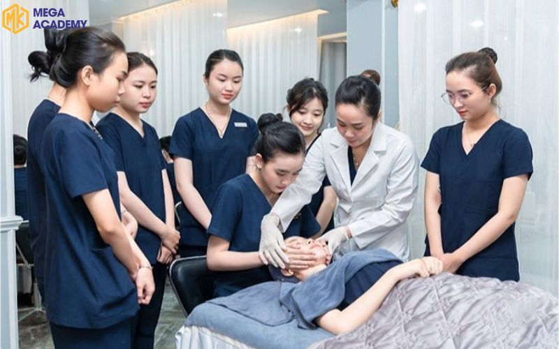 Top 5 địa chỉ dạy học quản lý spa Nha Trang, Khánh Hòa uy tín Theo học tại mega Academy, học viên sẽ được đào tạo tất cả các kỹ năng