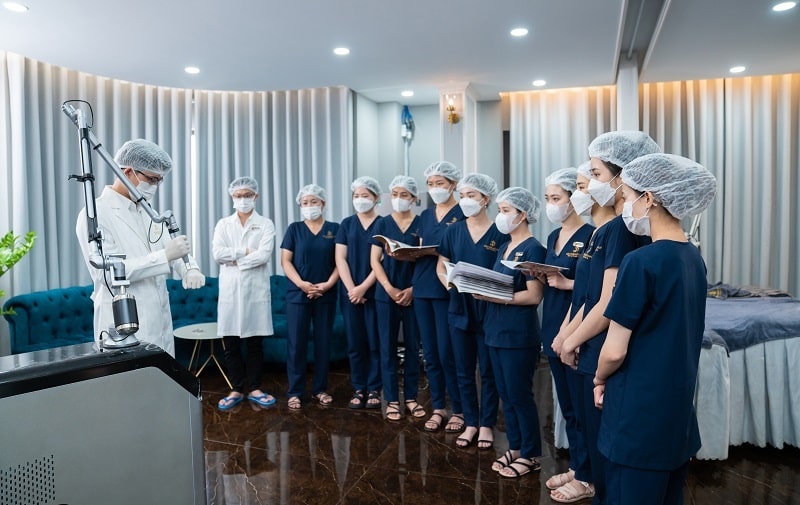 Chất lượng của chương trình đào tạo cũng sẽ ảnh hưởng đến việc học spa bao lâu ra nghề